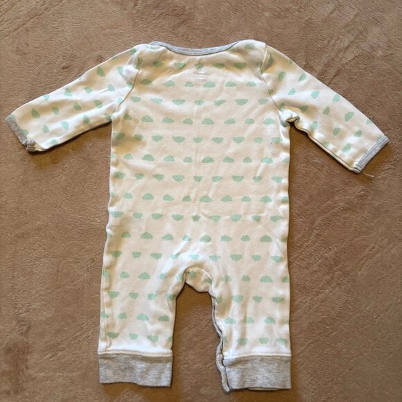 Baby Gown & Sleeper Lot 0–3M – Carter’s, Cloud Island, Circo – Neutral Elephant - Picture 7 of 14